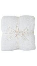 Load image into Gallery viewer, CozyChic Throw- Cream