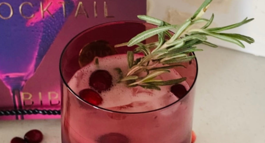 A Poinsettia Cocktail for Christmas!