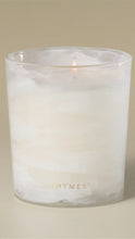 Load image into Gallery viewer, 13oz Tidings Box Frasier Fir
