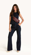 Load image into Gallery viewer, Charles Crossbody Med- Cherrywood Pebble
