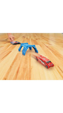 Load image into Gallery viewer, Flat 2 Fast Playset
