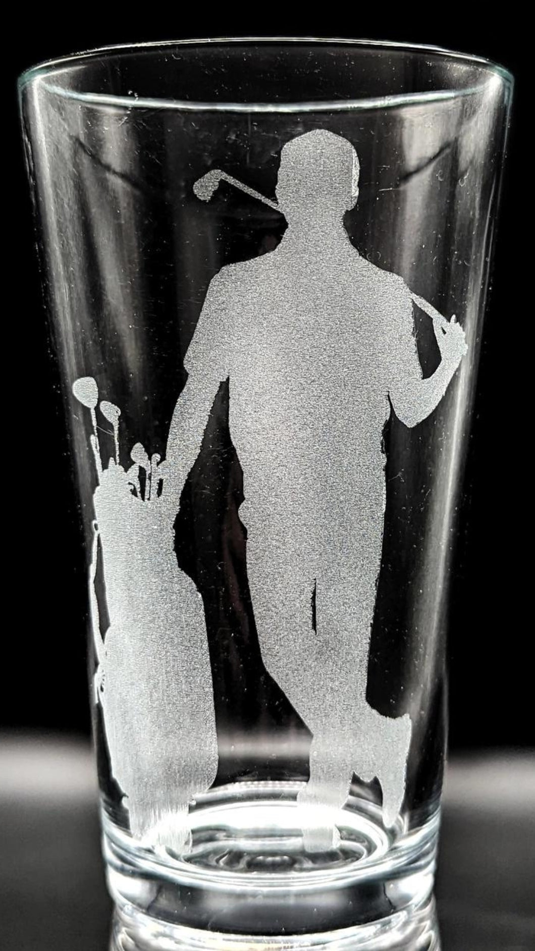 Golfer & Bag Pint Glass